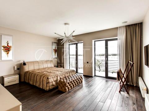 будинок за адресою Київ, Миколи Бажана просп.