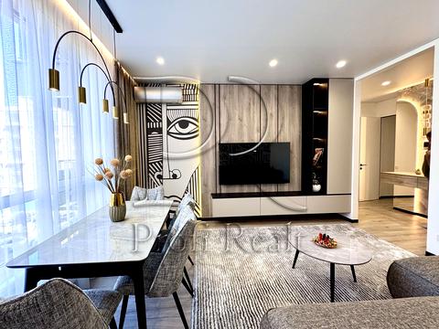 квартира за адресою Салютна вул., 2к16