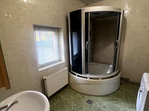 будинок за адресою Миколи Сингаївського вул. (Ново-Оскольська), 68