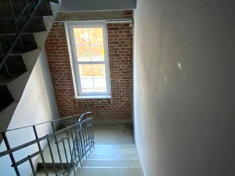 комерційна за адресою Оноре де Бальзака вул., 20