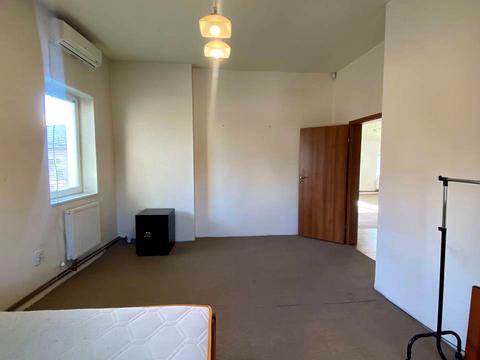 комерційна за адресою Оноре де Бальзака вул., 20