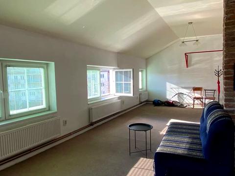 комерційна за адресою Оноре де Бальзака вул., 20