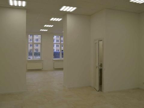 комерційна за адресою Боголюбова вул., 34