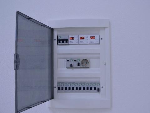 комерційна за адресою Боголюбова вул., 34