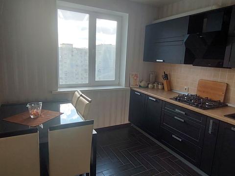 квартира за адресою Будівельників бульв., 12