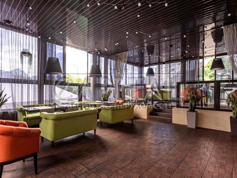 комерційна за адресою Срібнокільська вул., 12