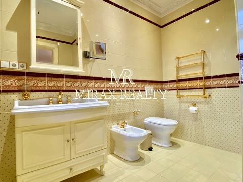 будинок за адресою Центральна вул.