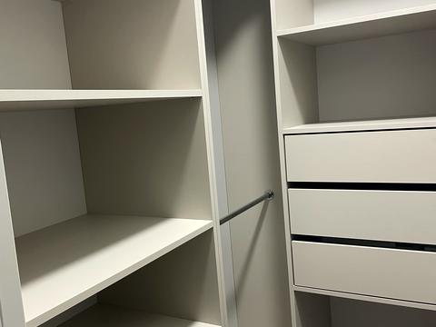 квартира за адресою Олександра Олеся вул., 9-А