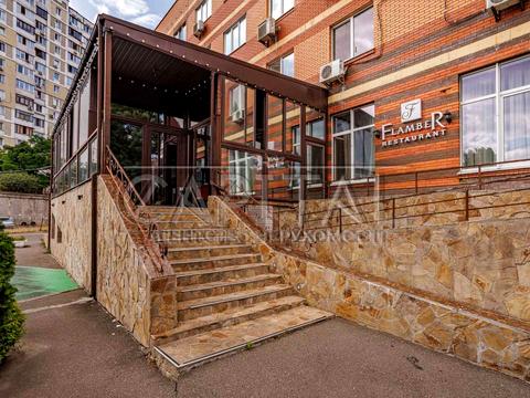 комерційна за адресою Срібнокільська вул., 12