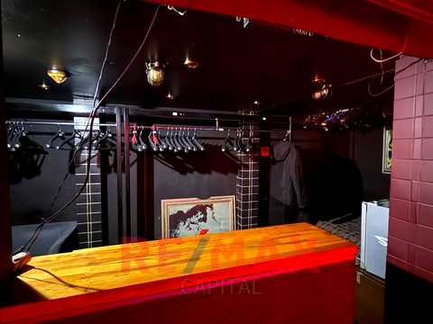 коммерческая по адресу Большая Васильковская ул. (Красноармейская), 72