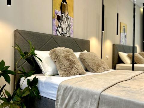 квартира за адресою Миру вул., 10б