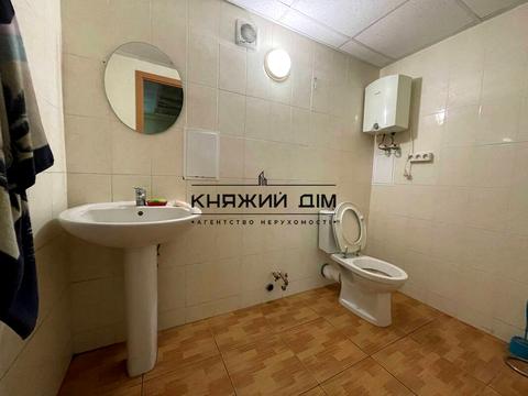 коммерческая по адресу Михаила Донца ул., 19