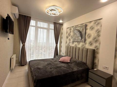 квартира за адресою Академіка Філатова вул., 2/2