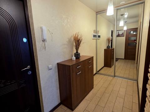 квартира за адресою Володимира Івасюка просп. (Героїв Сталінграду), 25