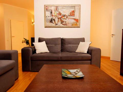 квартира за адресою Дмитрівська вул., 13-А