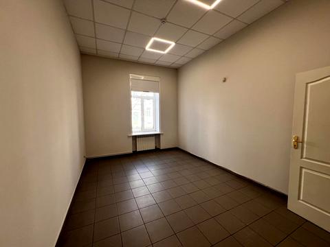 комерційна за адресою Гетьмана Павла Скоропадського вул. (Льва Толстого), 17