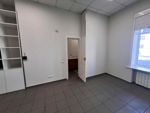 комерційна за адресою Гетьмана Павла Скоропадського вул. (Льва Толстого), 17