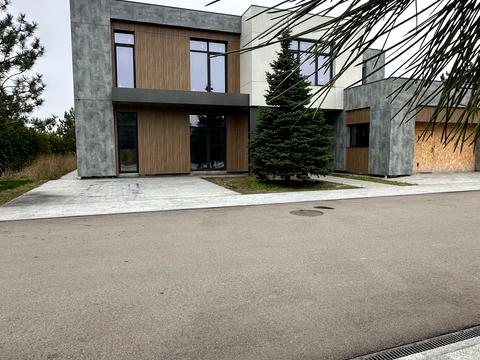 будинок за адресою Золоче