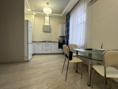 квартира за адресою Отакара Яроша вул., 27