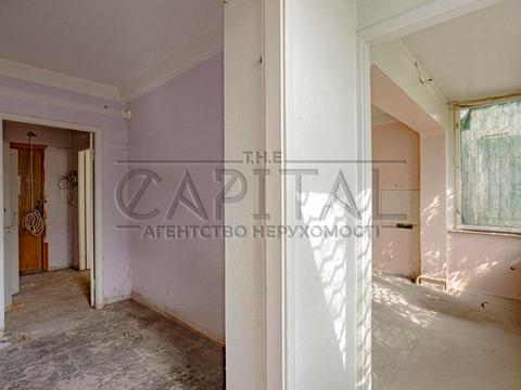 комерційна за адресою Київ, Героїв полку "Азов" вул. (Маршала Малиновського), 4