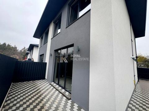 будинок за адресою Івана Багряного вул., 1