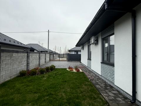 будинок за адресою Успішна, 20