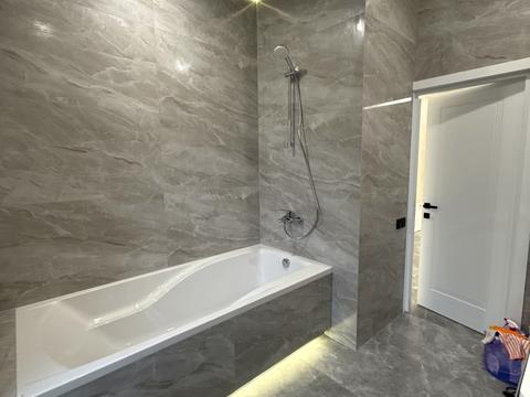 будинок за адресою Успішна, 20