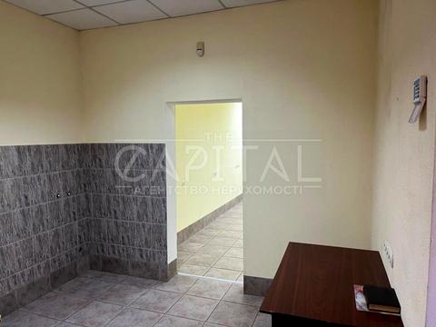 комерційна за адресою Басейна вул., 19