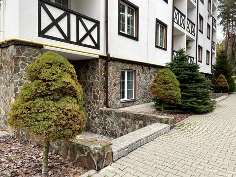 комерційна за адресою Придорожна вул., 1