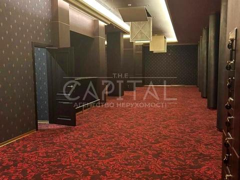 комерційна за адресою Голосіївський просп. (40-річчя Жовтня), 93