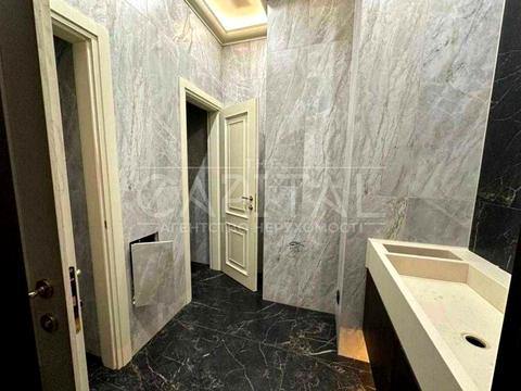 комерційна за адресою Голосіївський просп. (40-річчя Жовтня), 93