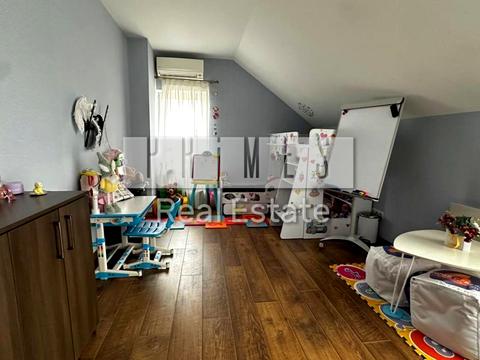 дом по адресу Верховинная ул.