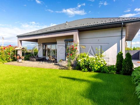 дом по адресу Шкільна