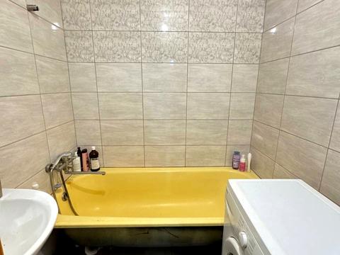 квартира за адресою Василя Симоненка вул., 34