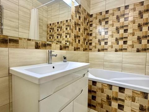 квартира за адресою Миру пров., 7