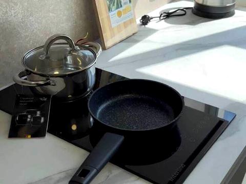 квартира за адресою Вільного Козацтва вул. (Артюшенка), 1