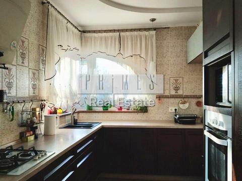 дом по адресу Київська вул.