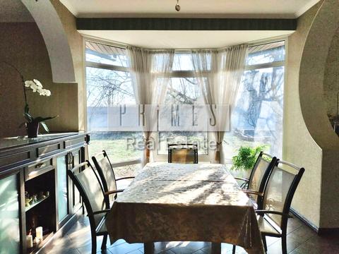 дом по адресу Київська вул.