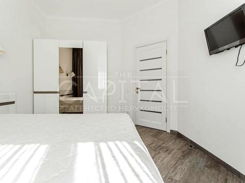 квартира за адресою Шота Руставелі вул., 44