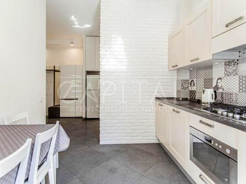 квартира за адресою Шота Руставелі вул., 44