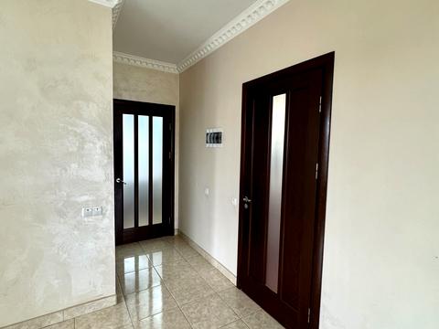 будинок за адресою Головна