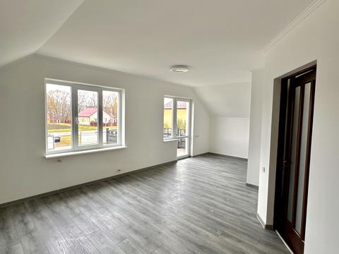 будинок за адресою Головна