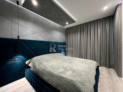 квартира за адресою Дніпровська набережна вул., 18-А