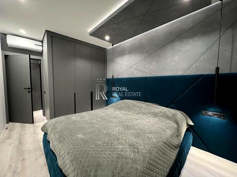 квартира за адресою Дніпровська набережна вул., 18-А