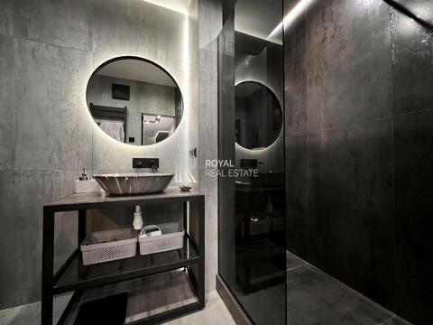 квартира за адресою Дніпровська набережна вул., 18-А