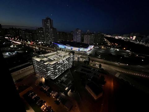 квартира за адресою Дніпровська набережна вул., 18-А