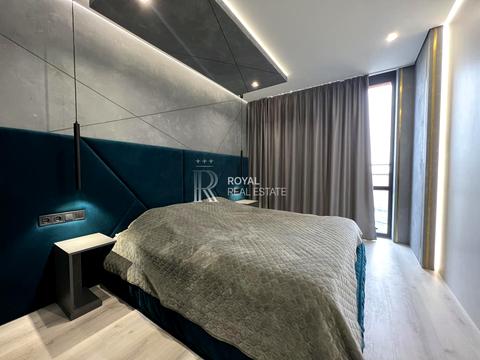 квартира за адресою Дніпровська набережна вул., 18-А