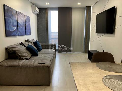 квартира за адресою Дніпровська набережна вул., 18-А