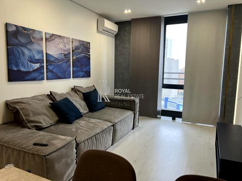 квартира за адресою Дніпровська набережна вул., 18-А