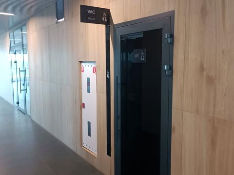 коммерческая по адресу Антоновича ул. (Сталинградской битвы), 120